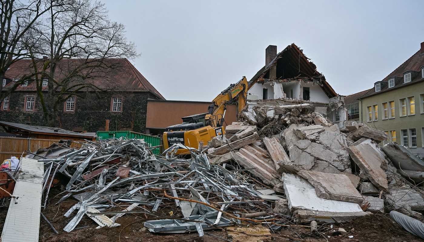 Abriss in Hanau: Ehemaliges Haus des Handwerks soll noch dieses Jahr verschwinden Abriss in Hanau: Ehemaliges Haus des Handwerks soll noch dieses Jahr verschwinden