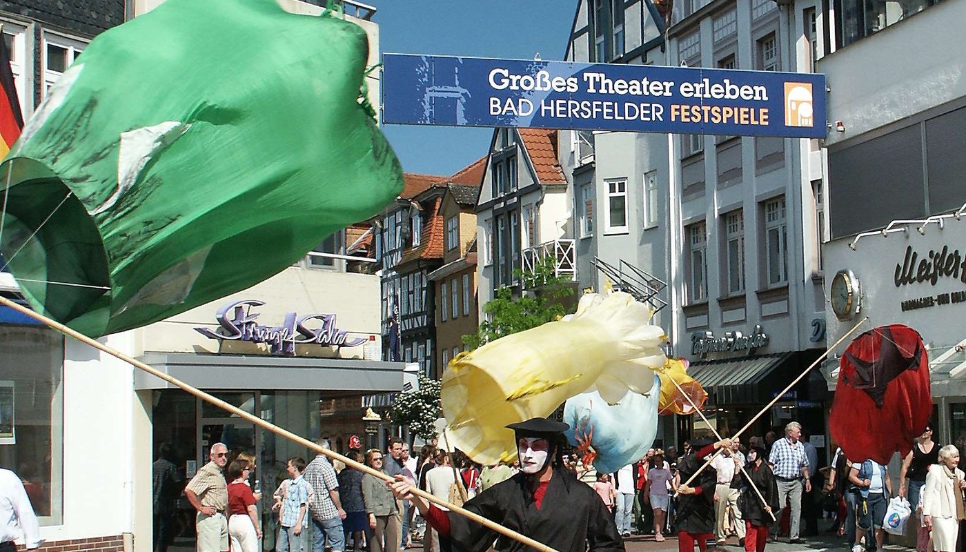 Bad Hersfelder Festspiele 2024 Programm: Übersicht der Aufführungen, Termine und Highlights Bad Hersfelder Festspiele 2024 Programm: Übersicht der Aufführungen, Termine und Highlights