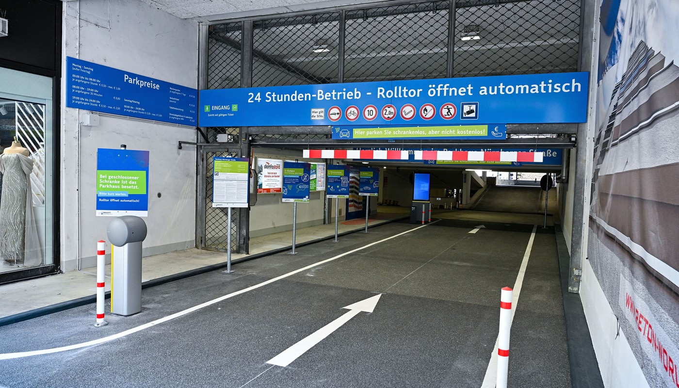 Bodenuntersuchung in Hanau: Einfahrt des Parkhauses Nürnberger Straße am 11. Januar ganztägig gesperrt