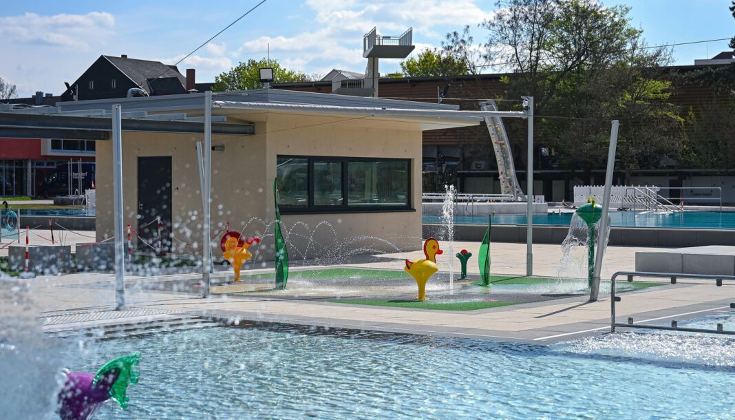 FFH überträgt live aus dem neu sanierten Heinrich Fischer Bad in Hanau