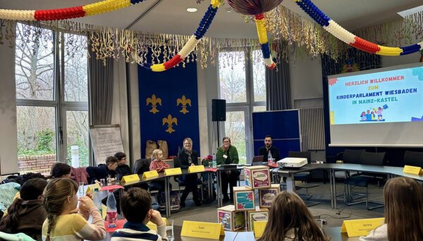 Kinderparlament in Mainz Kastel konstituiert: 16 Grundschulkinder erhalten Mitspracherechte