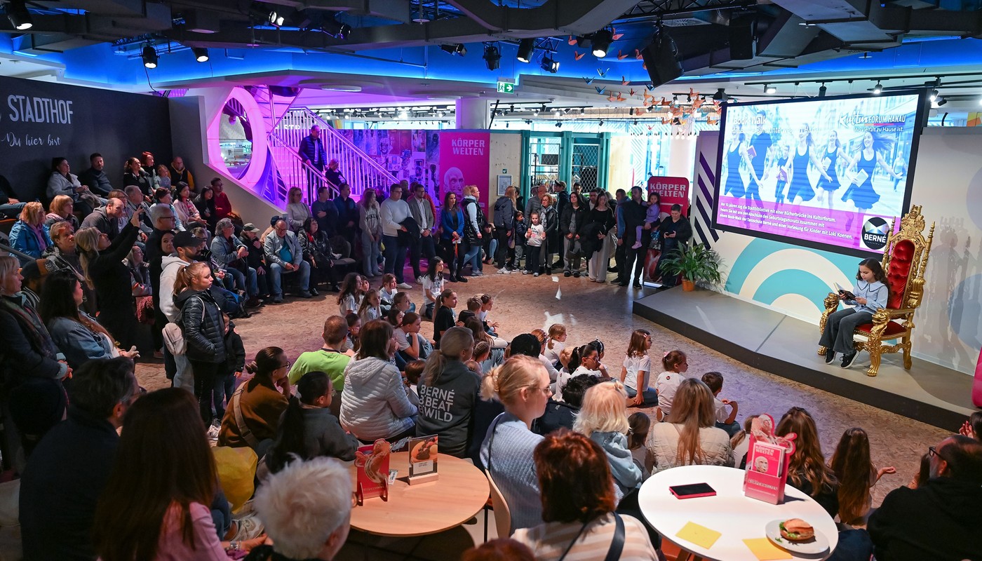 Nikolaus, Grinch und Pokemon Stammtisch: Stadthof Hanau präsentiert Programm für Dezember Nikolaus, Grinch und Pokemon Stammtisch: Stadthof Hanau präsentiert Programm für Dezember