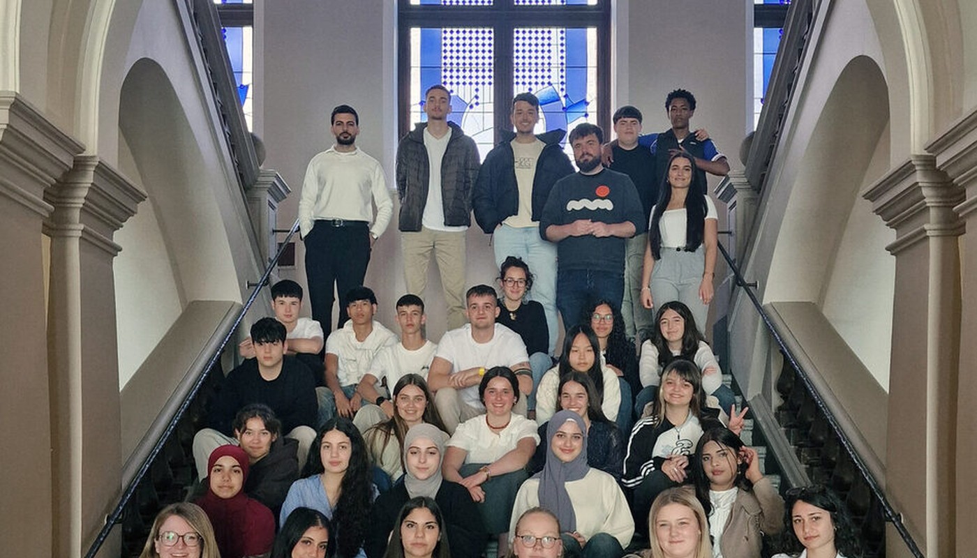 Wiesbaden empfängt Jugendliche aus Urretxu zu einer Woche mit Kunstprojekten Wiesbaden empfängt Jugendliche aus Urretxu zu einer Woche mit Kunstprojekten